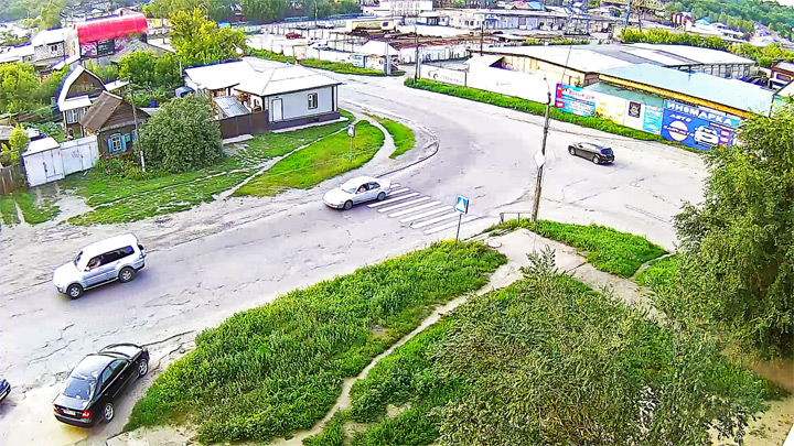Онлайн веб-камера на перекрёстке Короленко/Муромцевский, Бийск